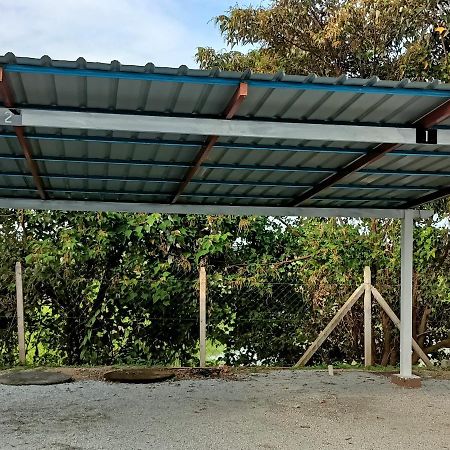 Ummi'S Homestay Kuala Besut Kampong Baru Εξωτερικό φωτογραφία